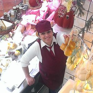 397453b5-f729-404c-9521-e56b82506816